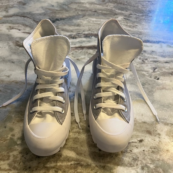 Converse Chuck Taylor All Star Lugged Platform Sneakers - Picture 3 of 13